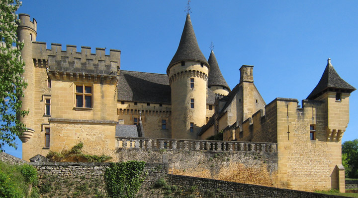 Castillo de Puymartin: uno de los castillos más famosos de la región de Dordoña
